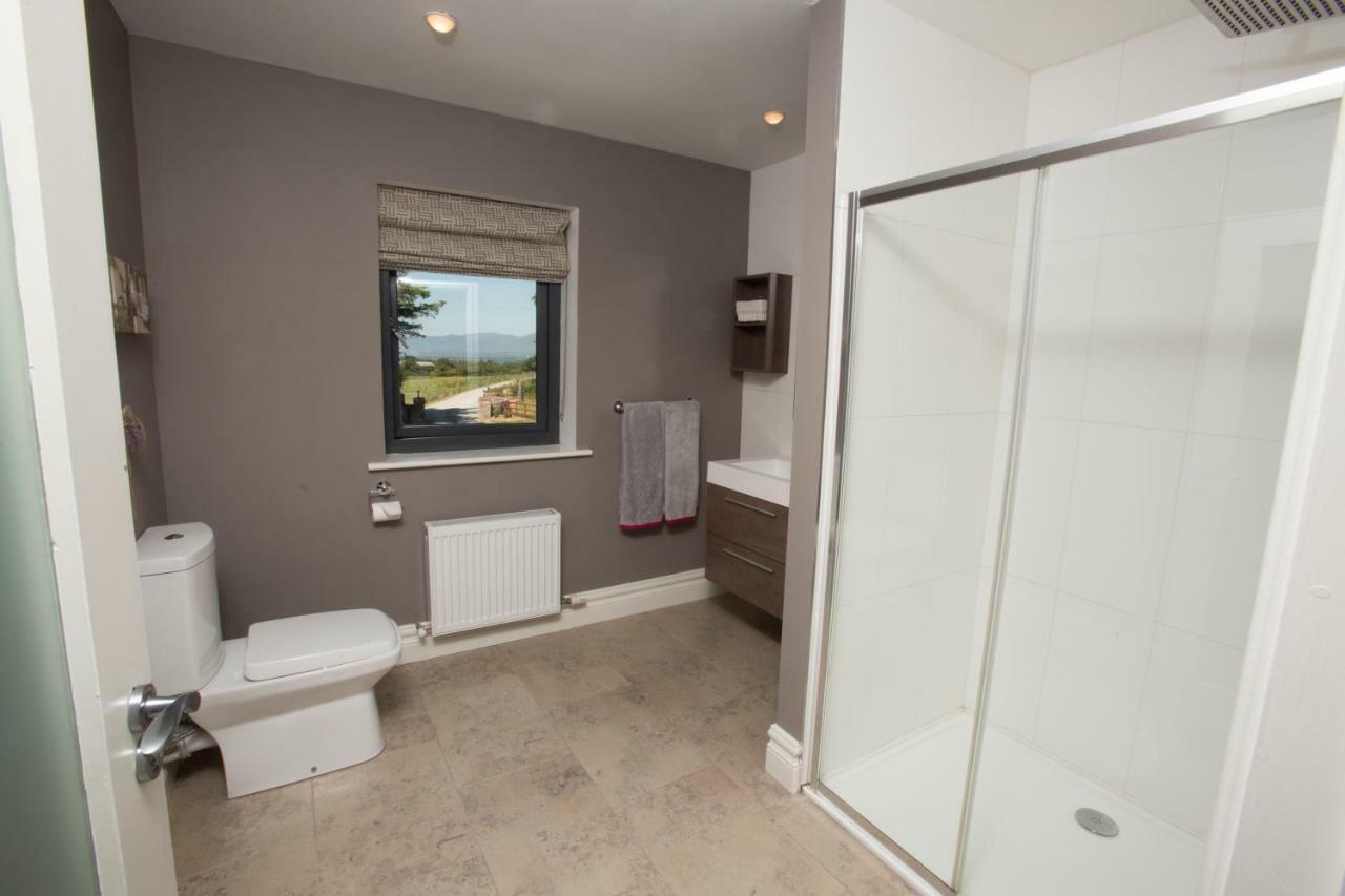 Inch View Lodge Milltown  Esterno foto